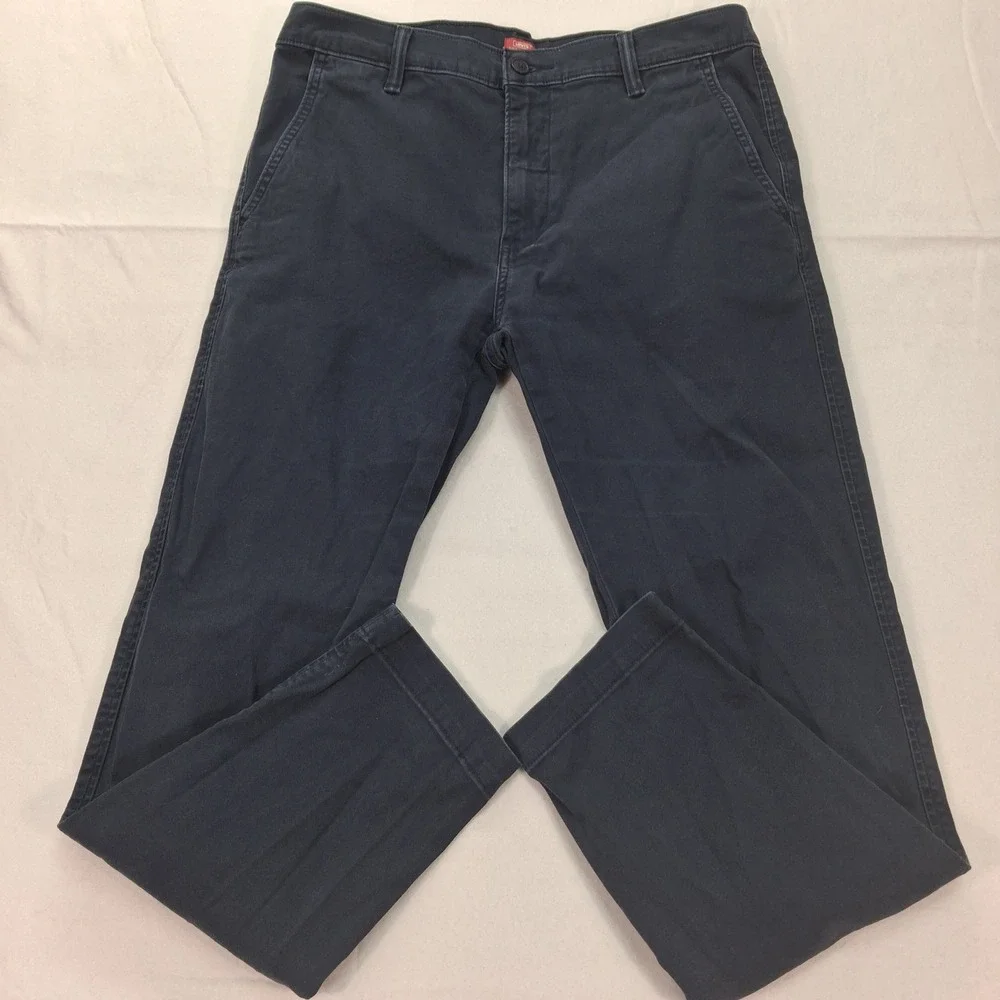 Levi's Pants Mens 33 XX Chino Standard Taper Navy Blue WaterLess EUC